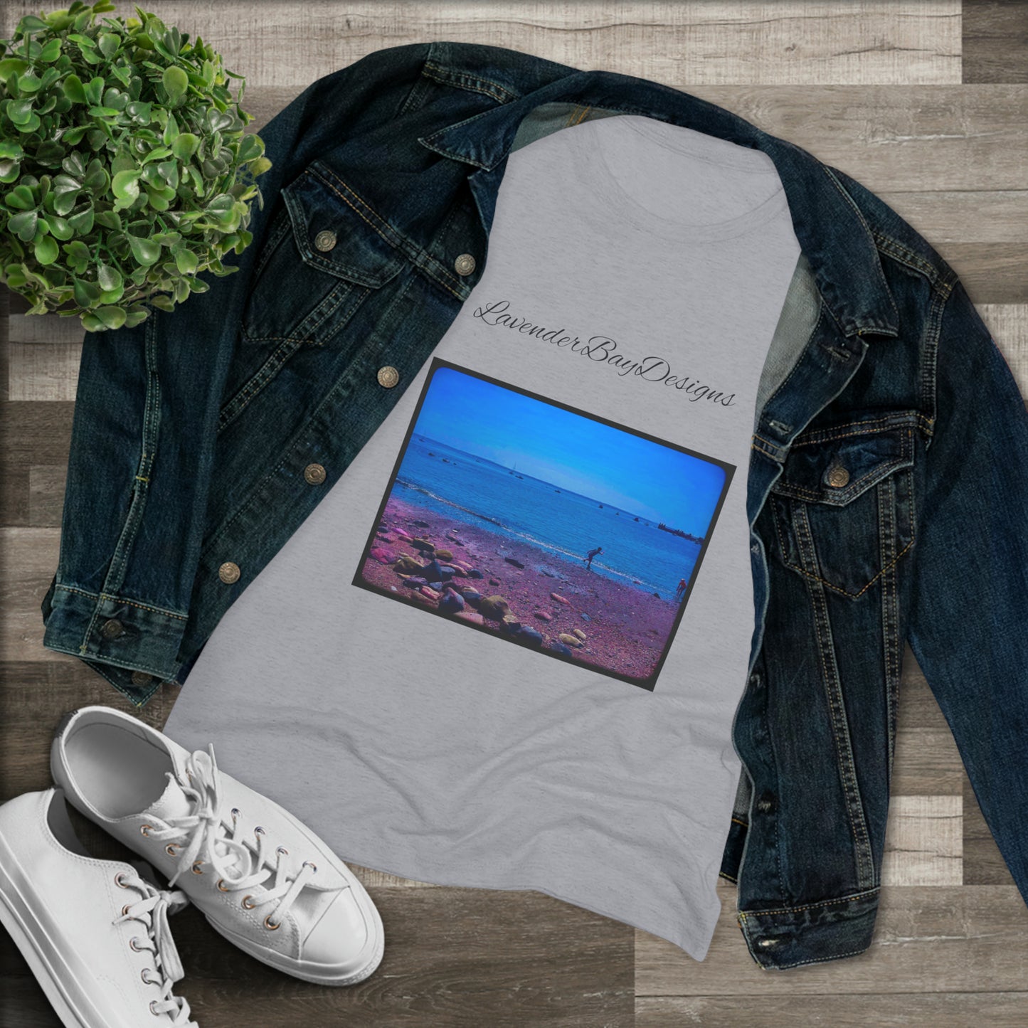 LavenderBayDesigns travel Tee