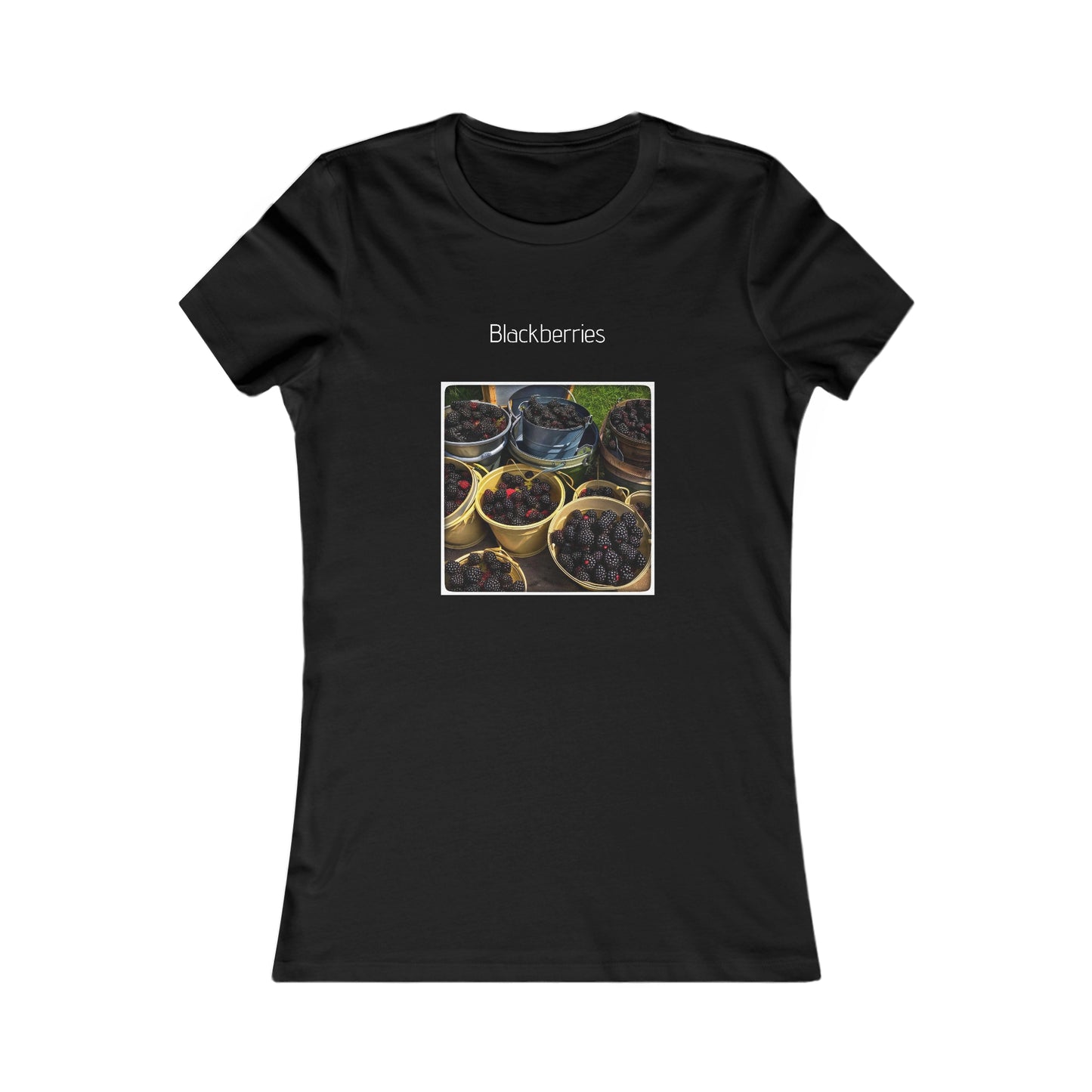 Blackberries & Clamshells Women's Favorite Tee