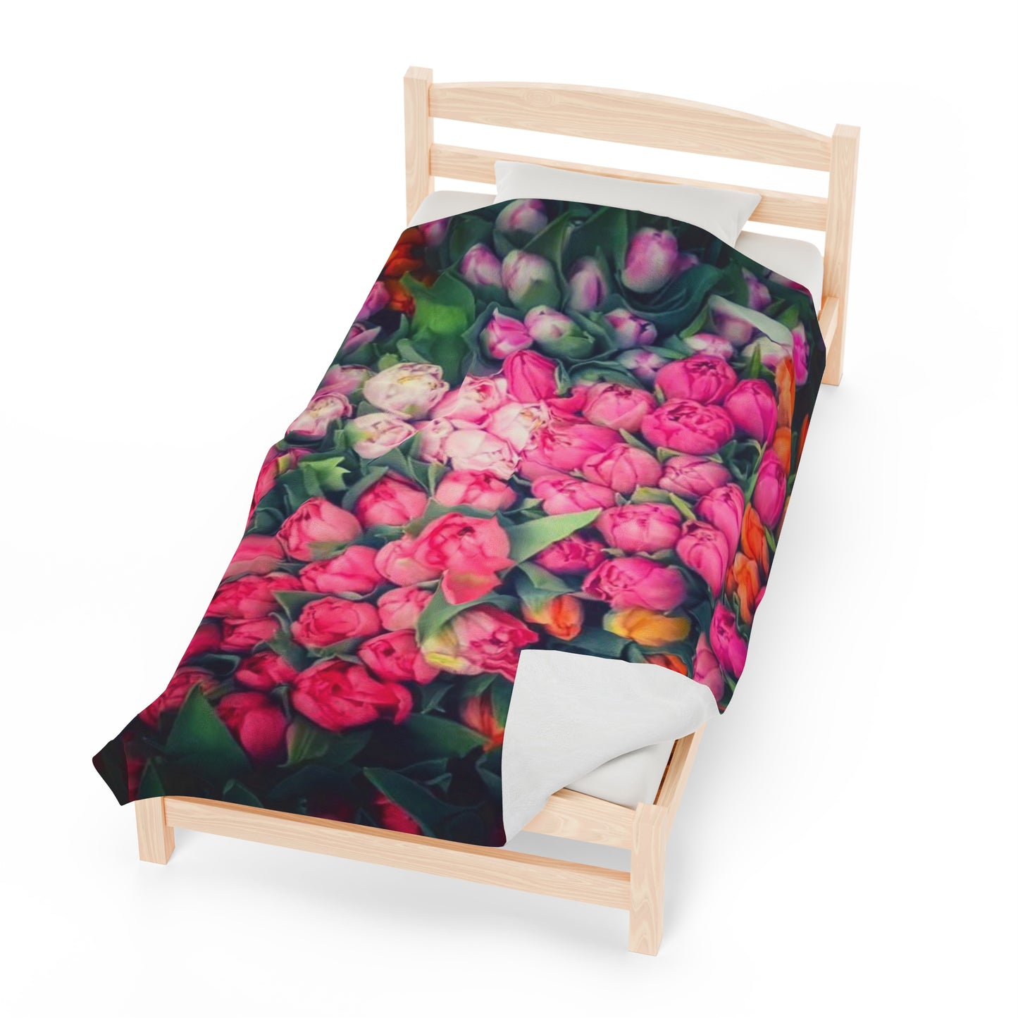 Roses Abundance Velveteen Plush Blanket