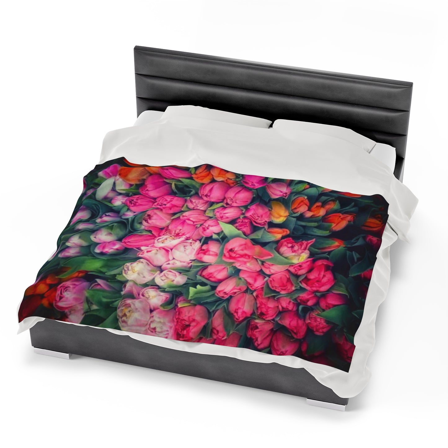 Roses Abundance Velveteen Plush Blanket