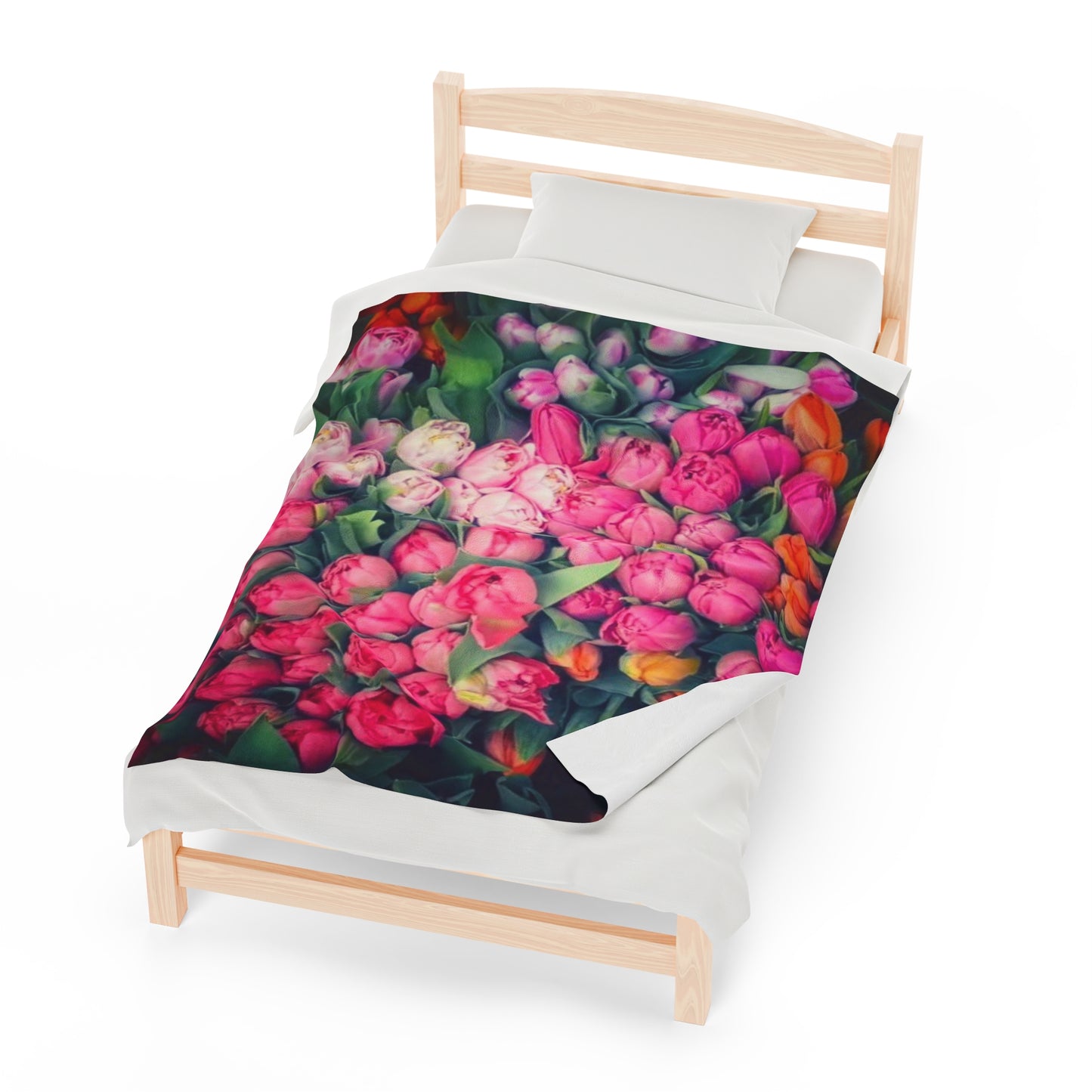 Roses Abundance Velveteen Plush Blanket